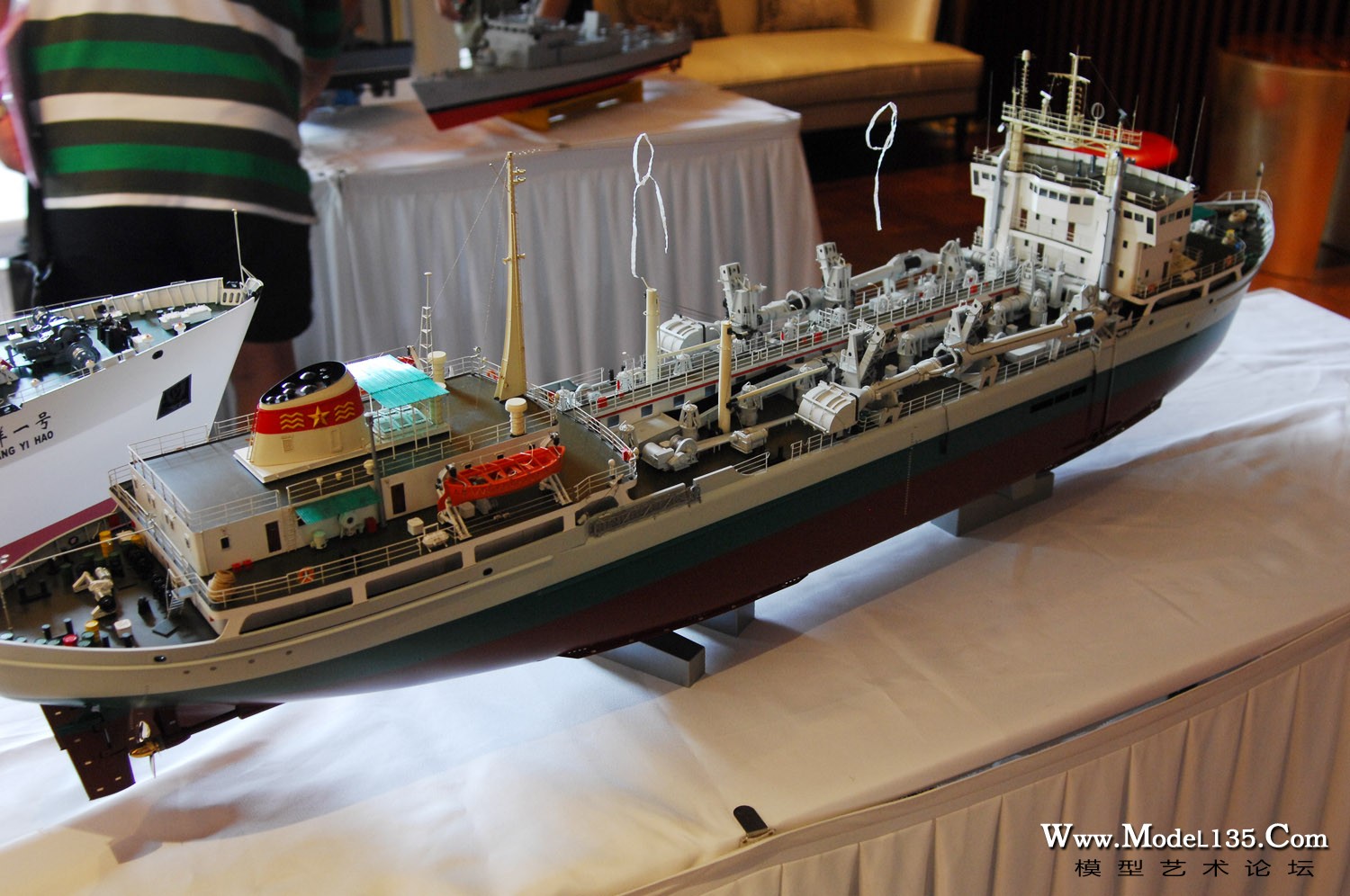 仿真竞赛现场－C2:F2机械船模－上海队航浚4002挖泥船模型.jpg