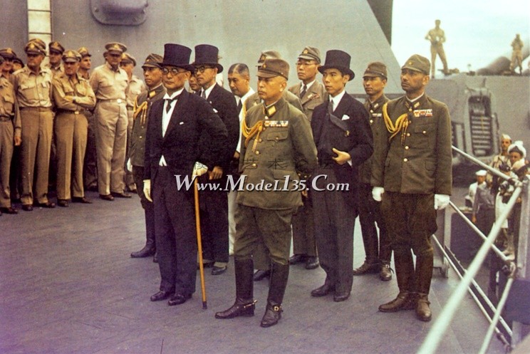 1945年日本签定投降书