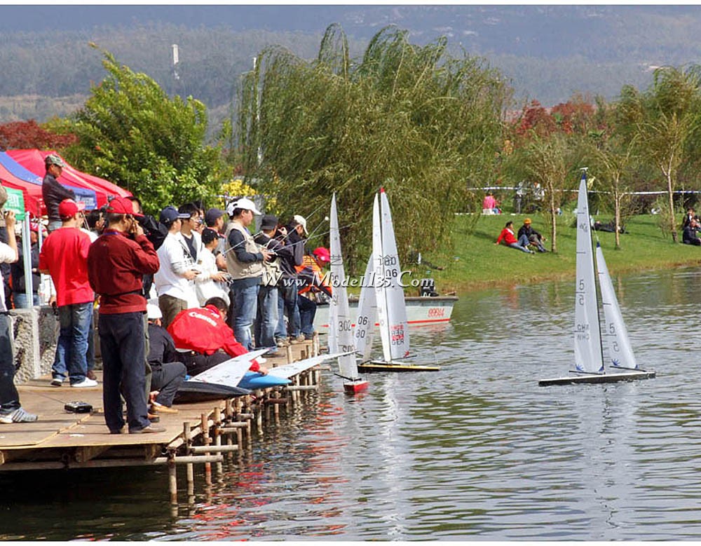 遥控帆船竞赛-启航前准备.jpg