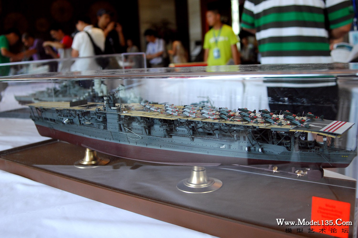 仿真竞赛现场－C6套装船模－上海队赤诚号.jpg
