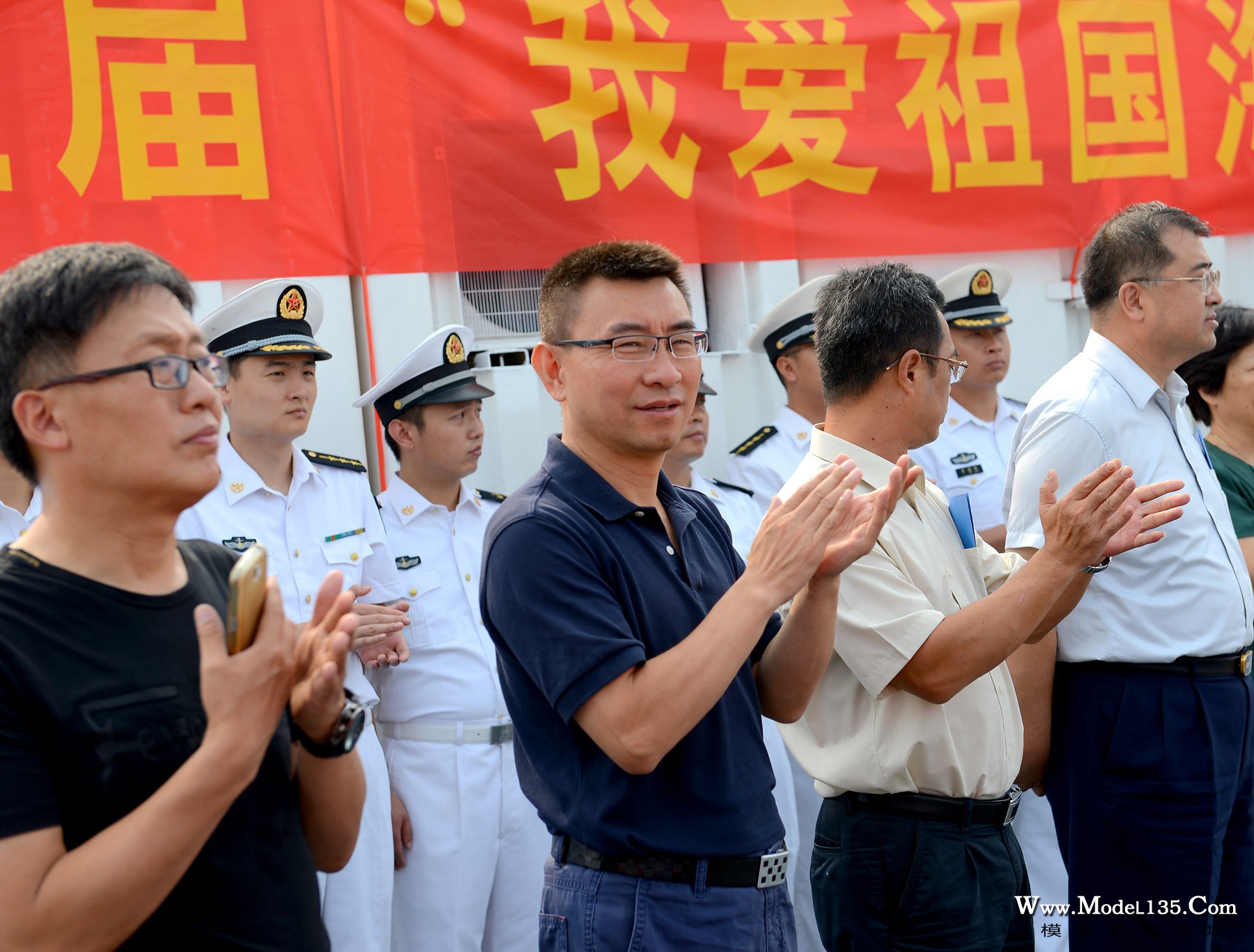 国家体育总局航管中心模型部主任王雷出席本次少年海军活动.jpg