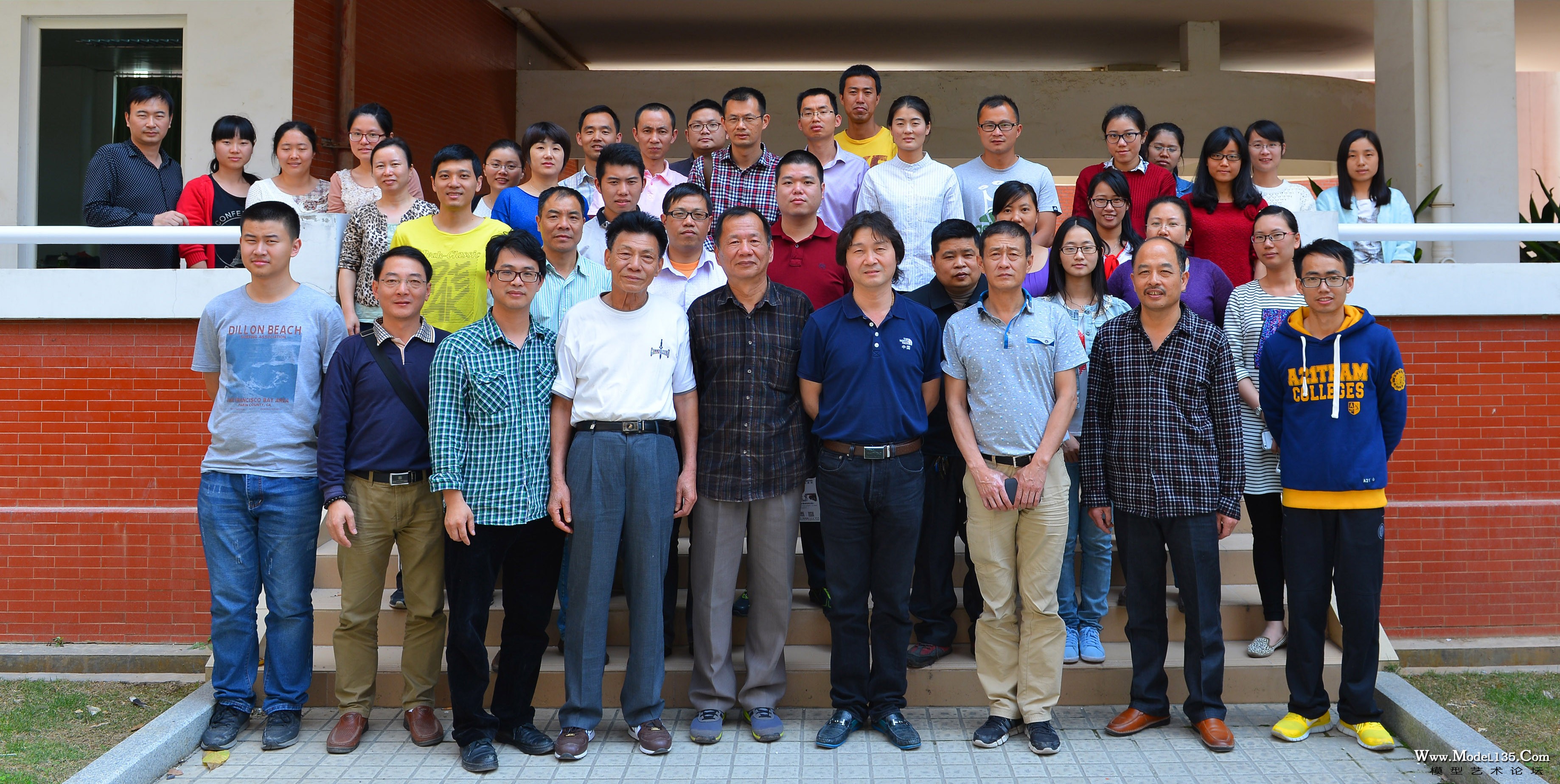 参加本次航海、建筑模型培训的部分讲师和学员合影