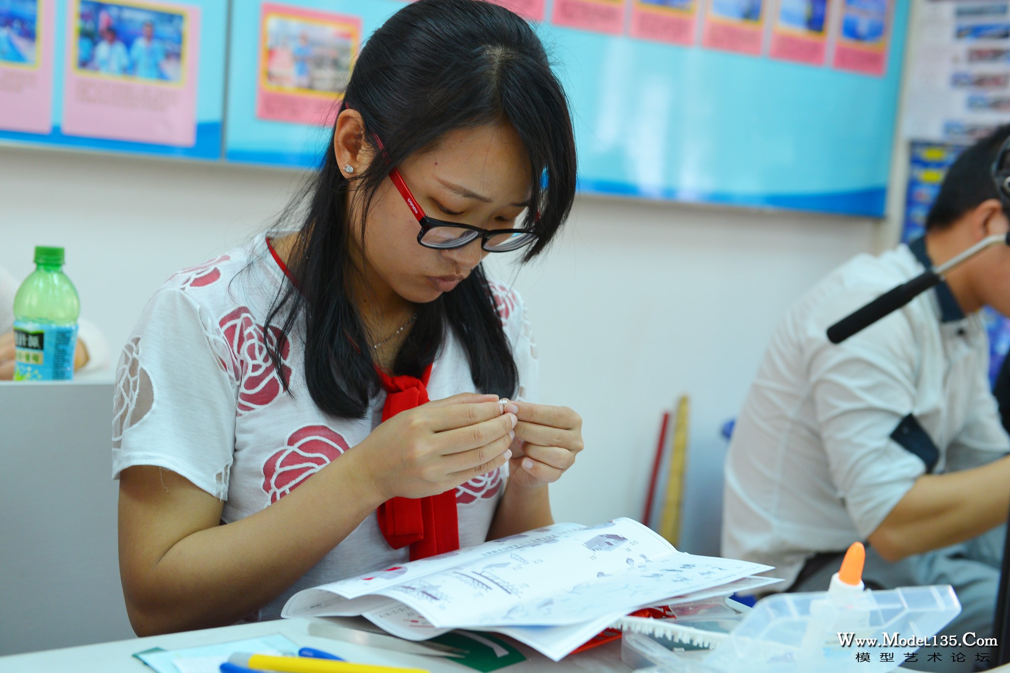 老师们认真制作模型－2850.jpg