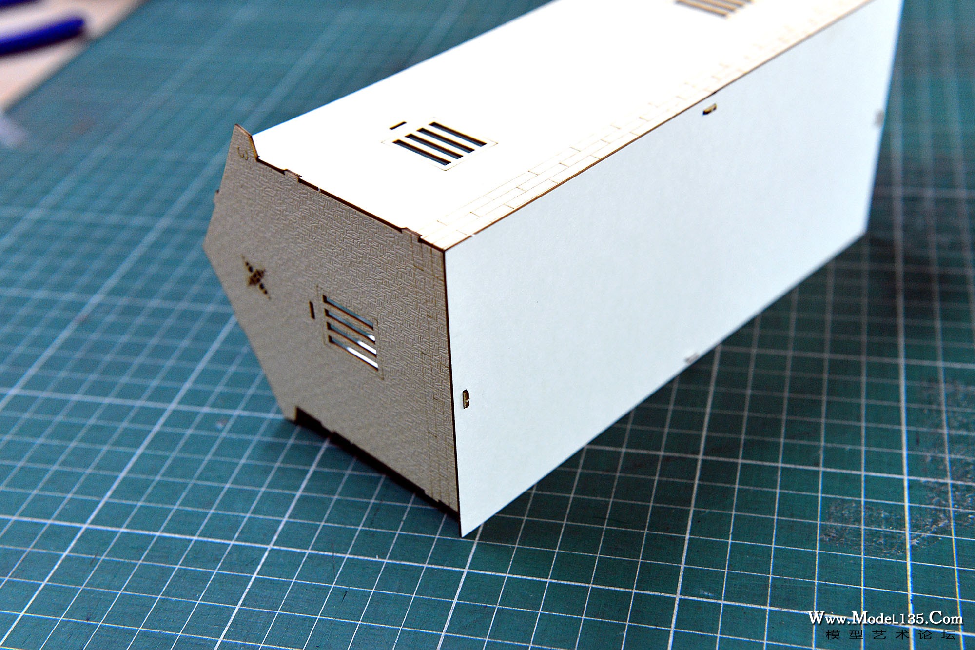 mngc-3064.jpg