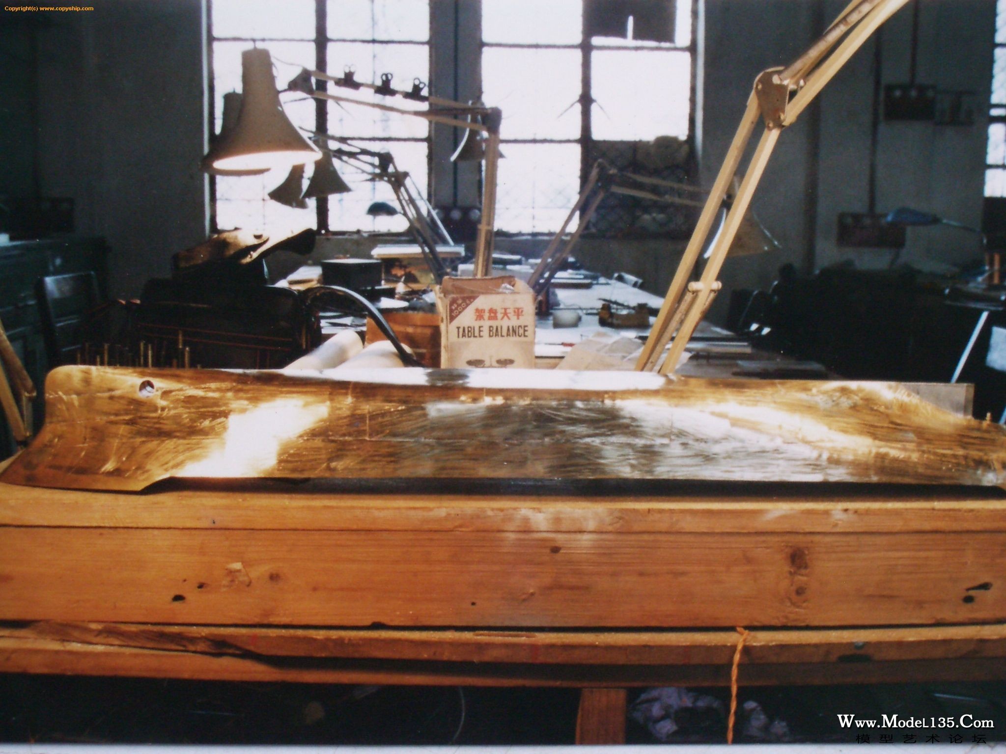 刚刚完成焊接的沪救捞3号模型