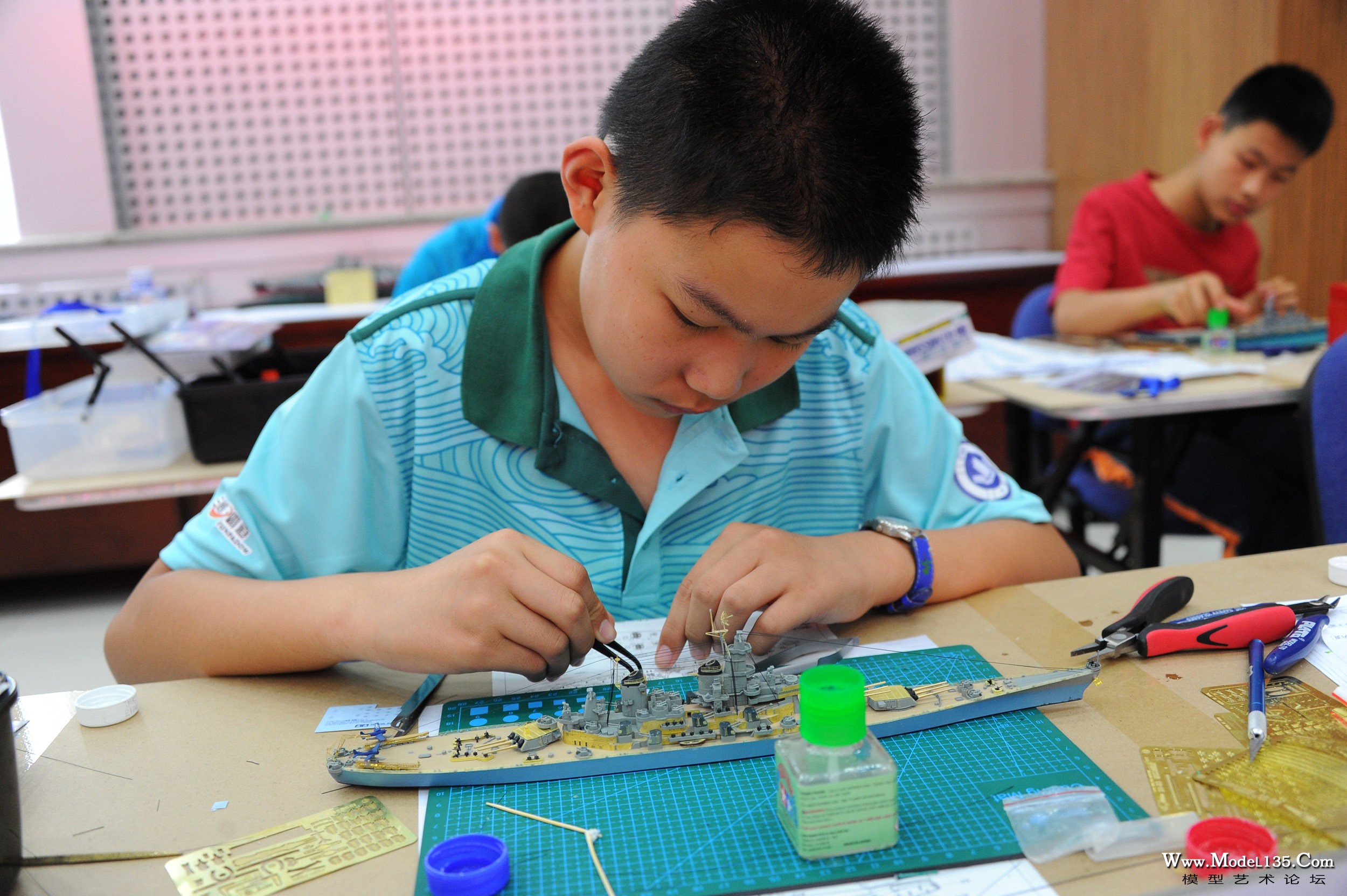 C4少年组的选手制作密苏里号2.jpg