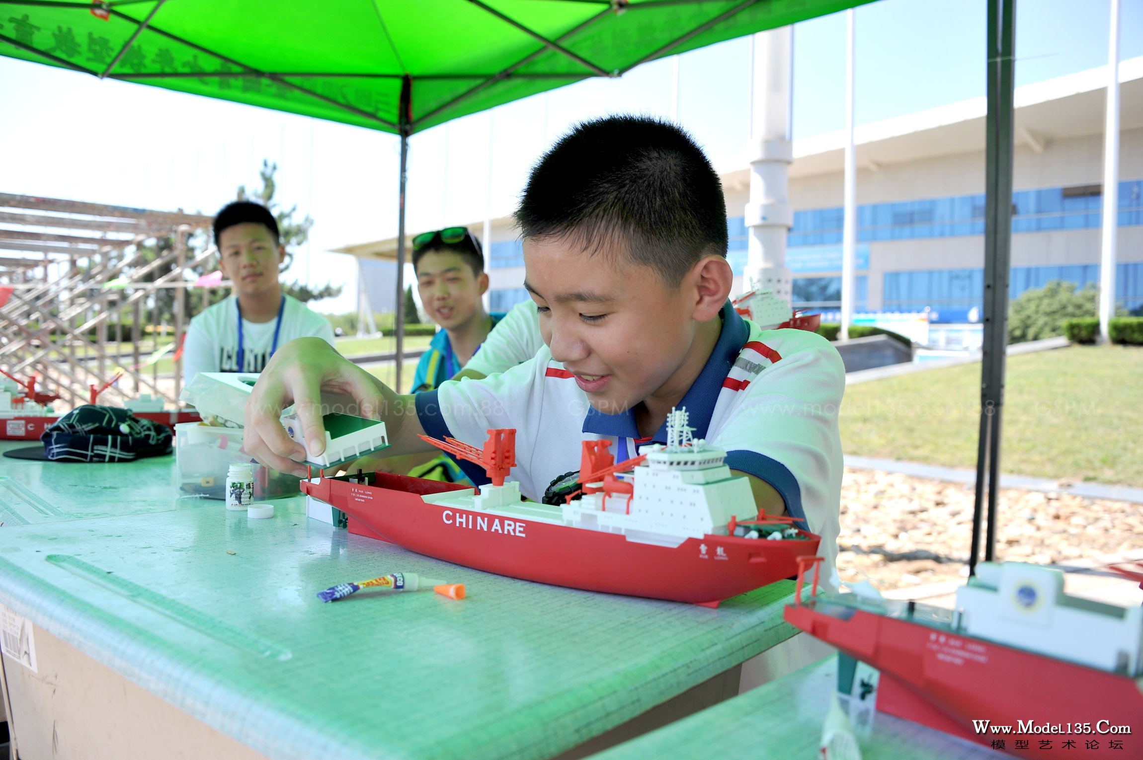 小选手正在维护模型