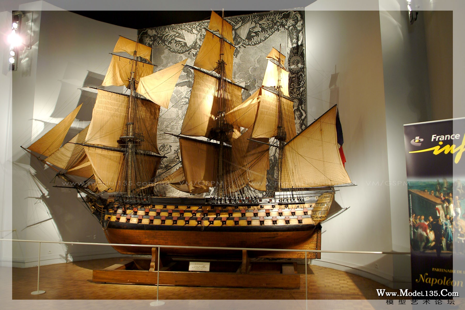 (现收藏并展出于法国巴黎航海博物馆的“海洋”级风帆战列舰大比例古董船模） ...