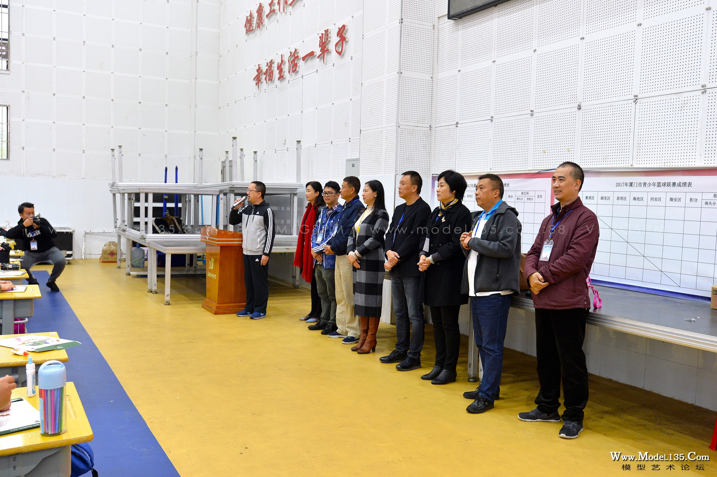 厦门市教育局、厦门市社会体育指导中心、思明区教育局、厦门市模型协会领导出席了简短而朴素的开幕仪式。双 ...