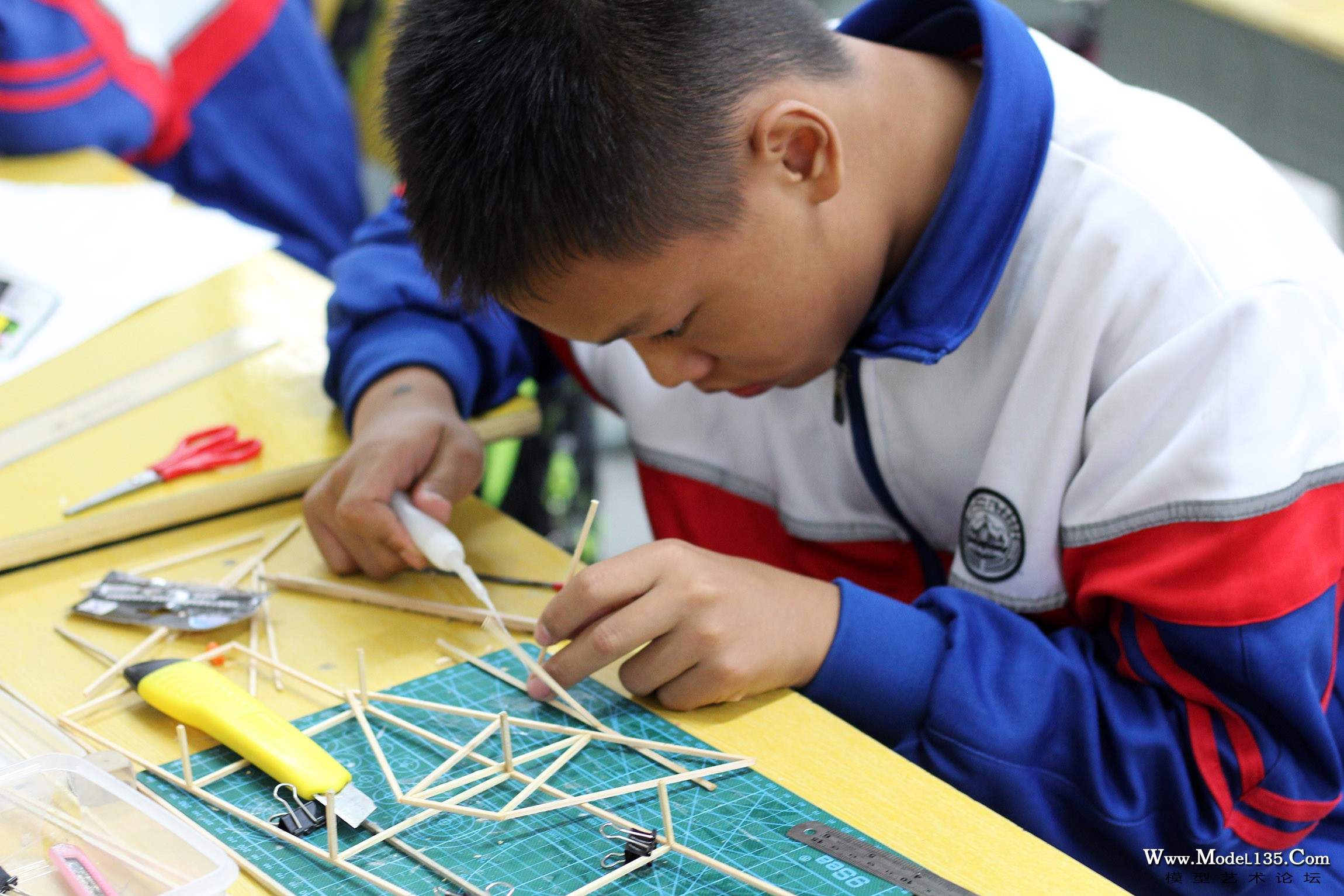 木结构桥梁竞赛