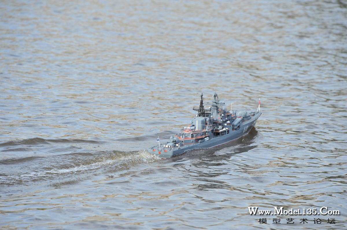 浙江队F4B-1/100现代级