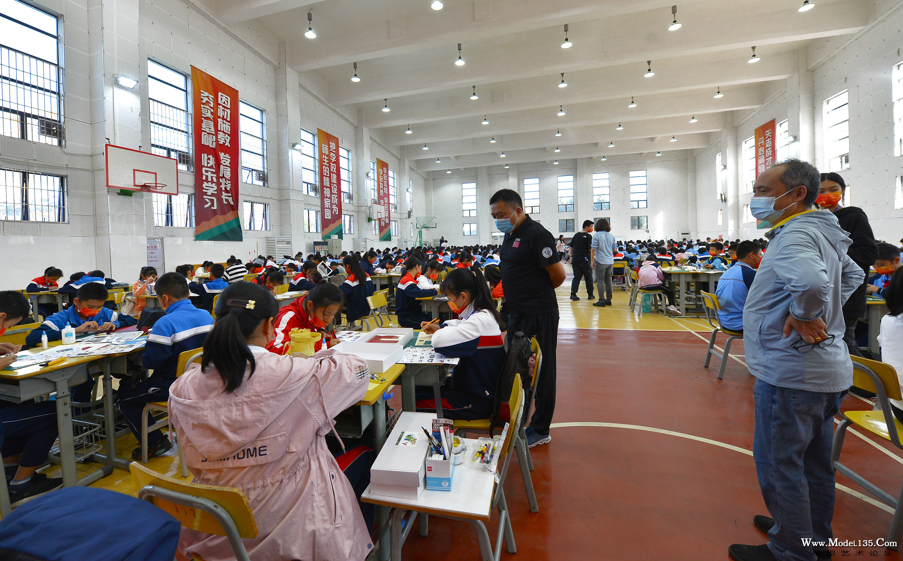 市社体中心领导莅临赛场指导