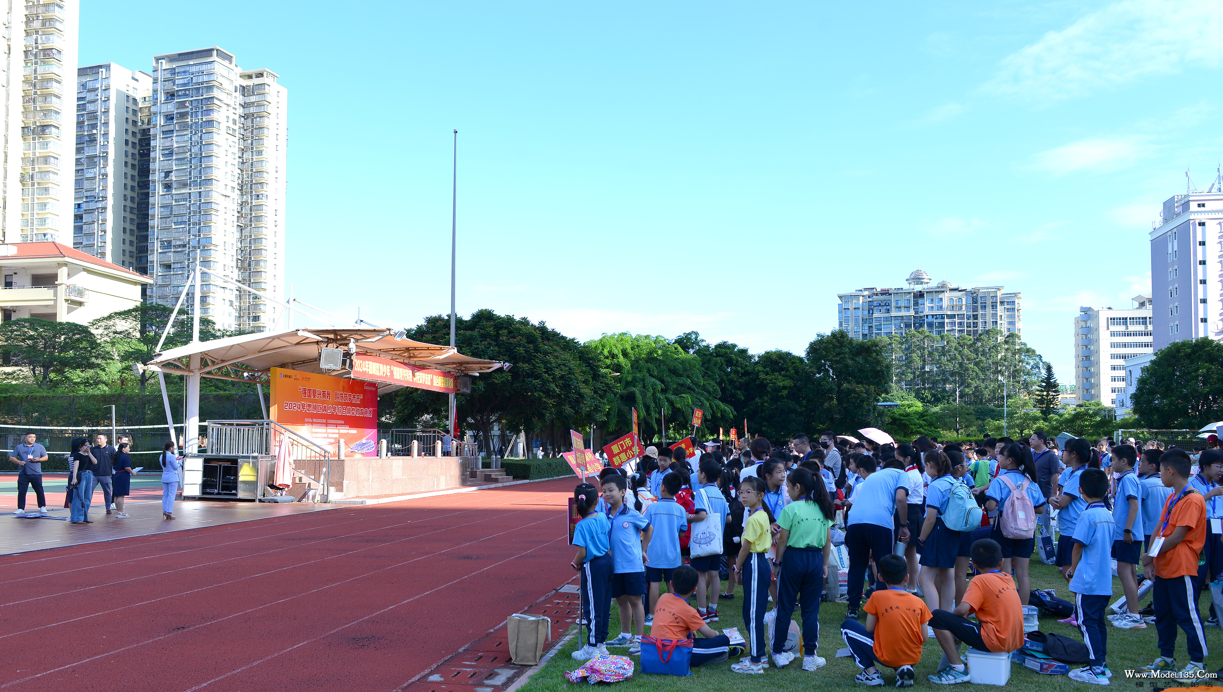1-0350.jpg